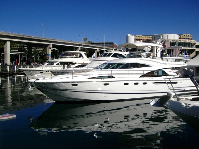 International boat show3.JPG
