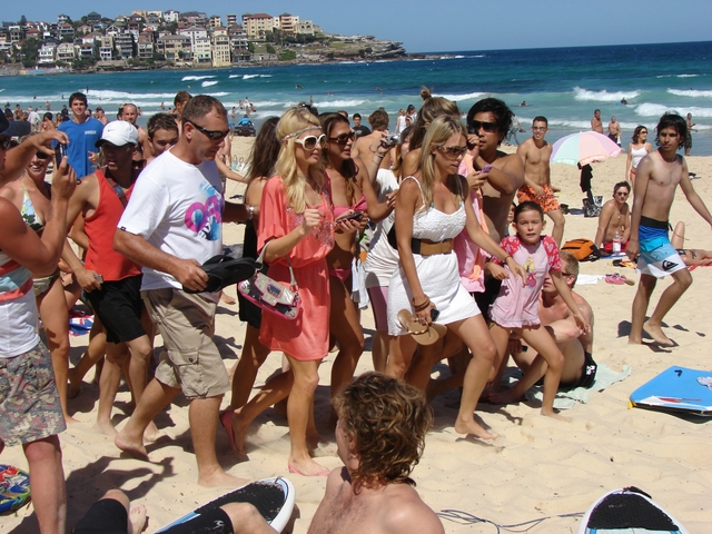 Paris Hilton na Bondi Beach.JPG